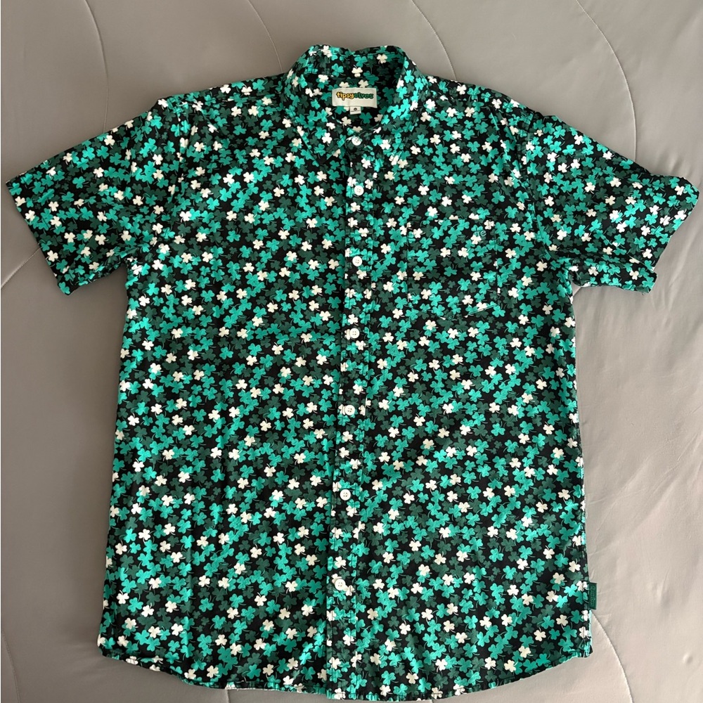 Tipsy Elves Men's Short-Sleeve Button-Up Shirt. St. Patrick’s Day shamrock